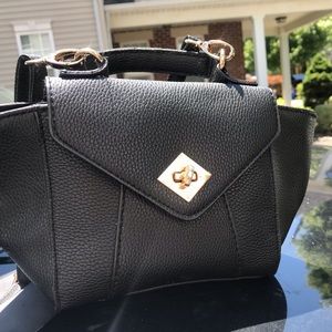 Black crossover bag